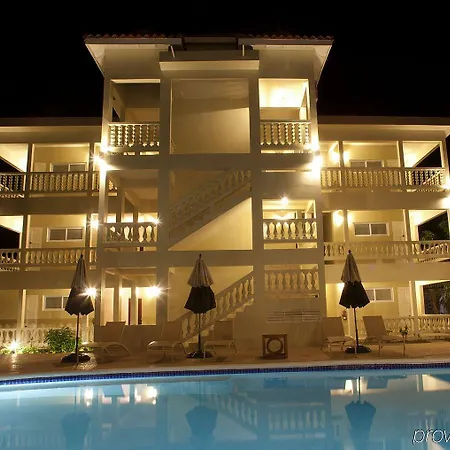 Sandy Haven Resort (Adults Only) 